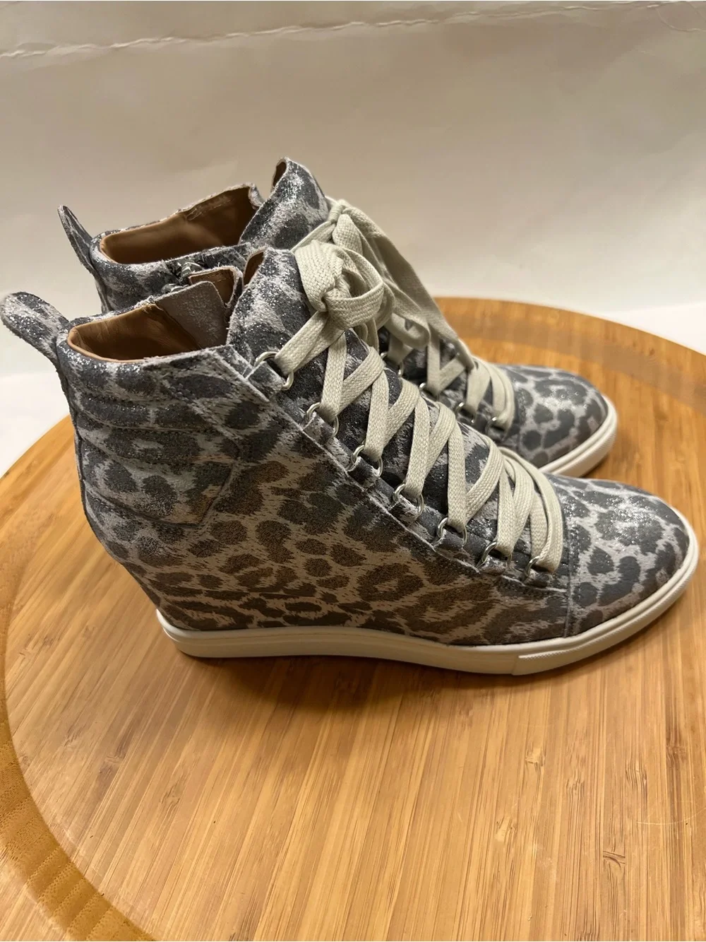 Linea Paolo Fenton Wedge Gray Leopard High-Top Sneakers Size 6 M NWOT
